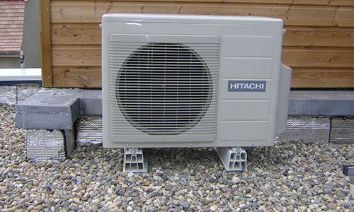 https://sasmarquant.com/wp-content/uploads/2025/02/page-climatisation-photo-unite-exterieur-hitachi.jpg
