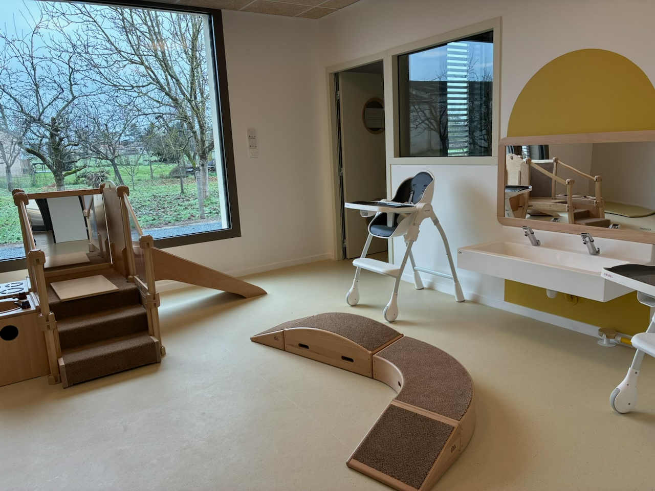 SAS MARQUANT creche3